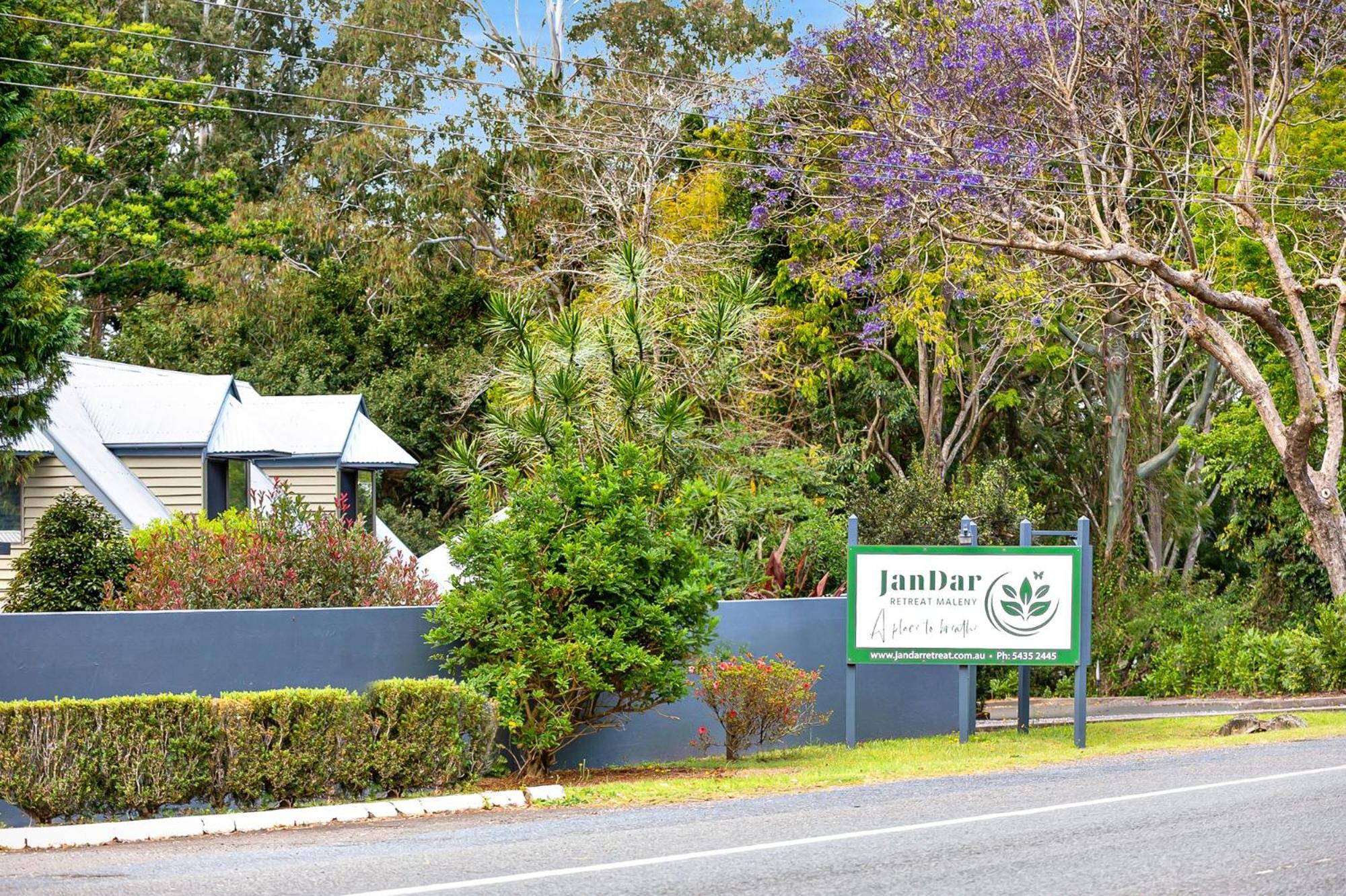 Jandar Retreat Maleny Guest House Bagian luar foto