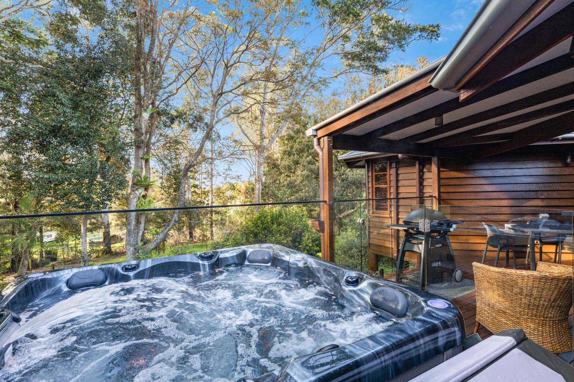 Jandar Retreat Maleny Guest House Bagian luar foto